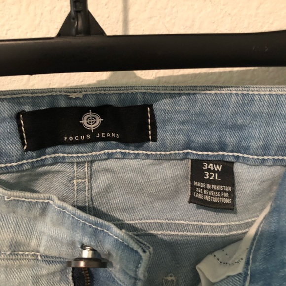 Focus Jeans - Picture 8 of 9